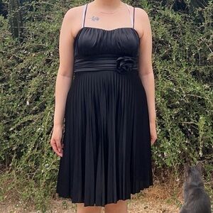 La scala U.S.A black pleated satiny formal dress